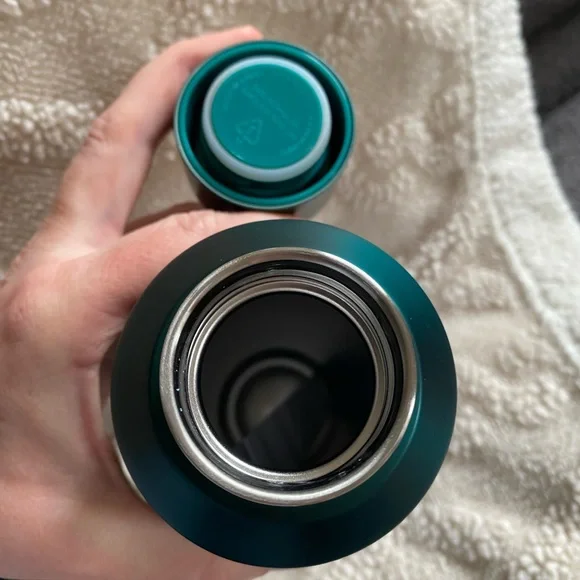 Starbucks vacuum insulated water bottle new 20oz mermaid - Picture 4 of 4